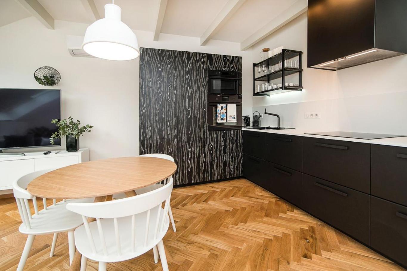 Large And Modern Apartment In The Heart Of Prag Exteriör bild