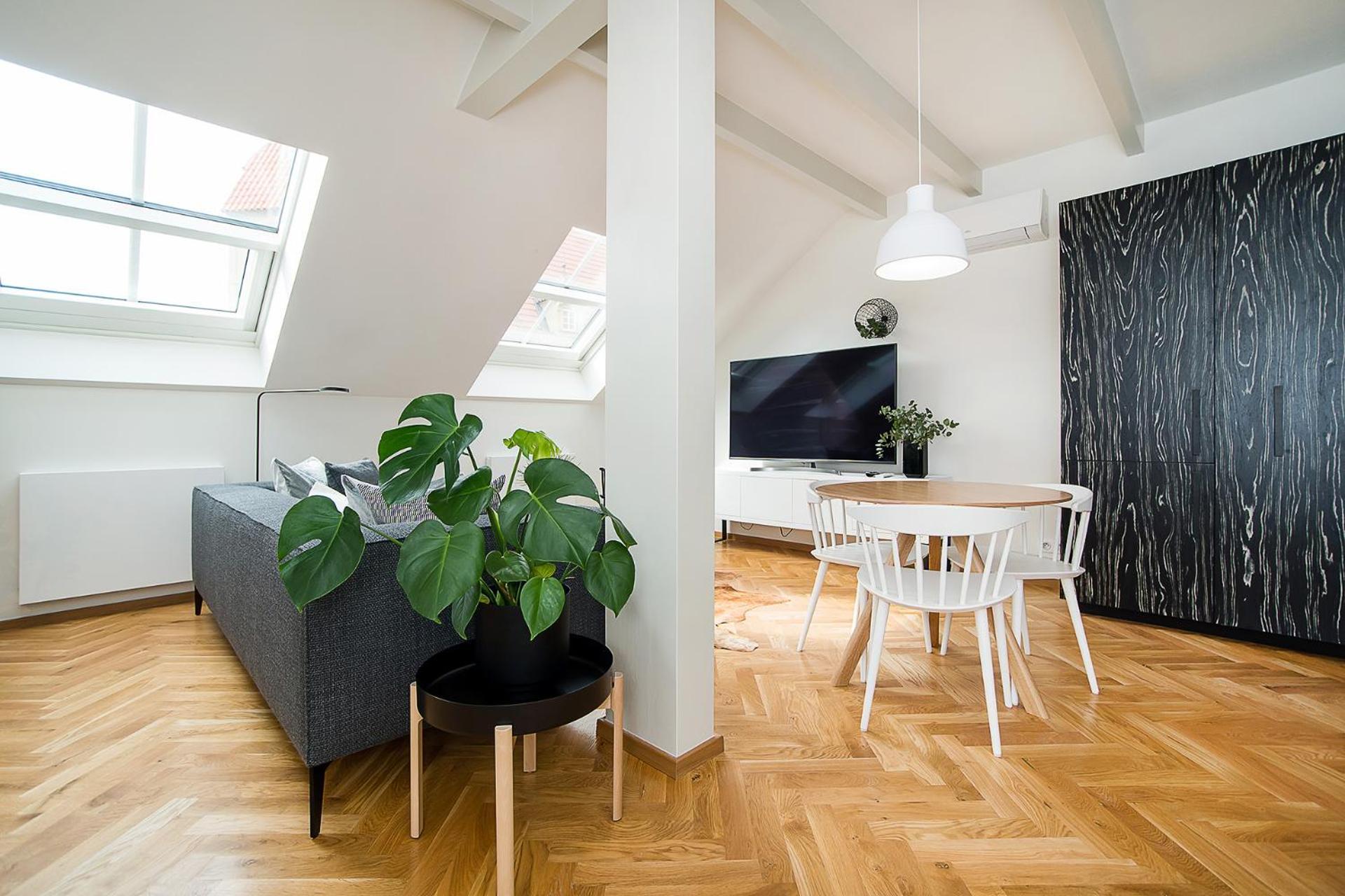 Large And Modern Apartment In The Heart Of Prag Exteriör bild